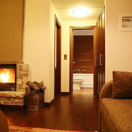 Titagion Hotel Plastiras