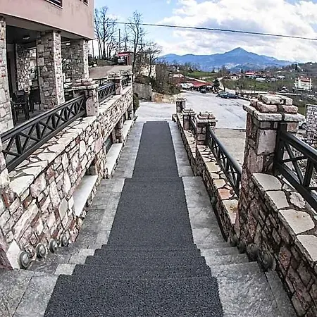 Titagion Hotel Plastiras