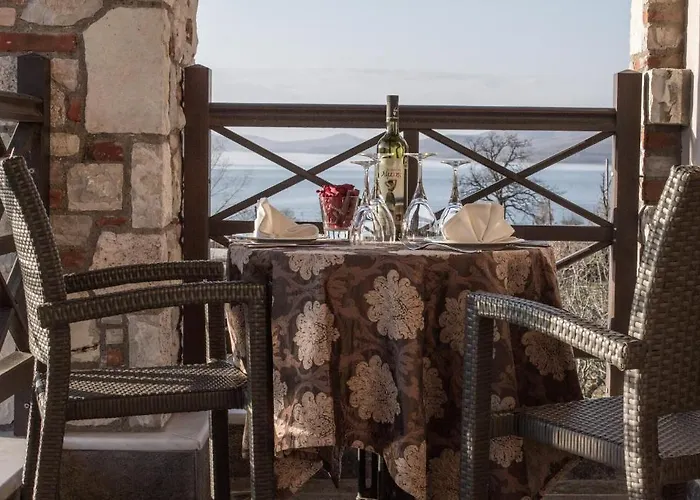 Ξενοδοχείο τιτάγιον 3*